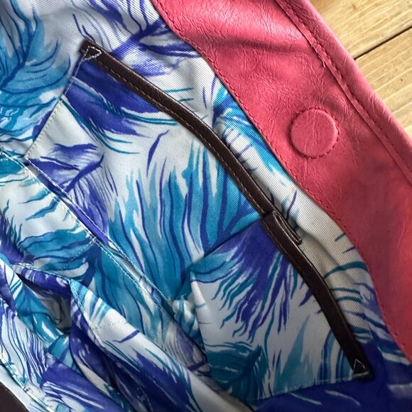 Gianni Bini Bag Pink with Gold Hexagon & Zipper‎ Accents Like NEW Expandable - Picture 9 of 12